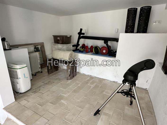 Image No.24-4 Bed Country Property for sale