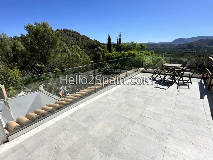 Image No.38-4 Bed Country Property for sale