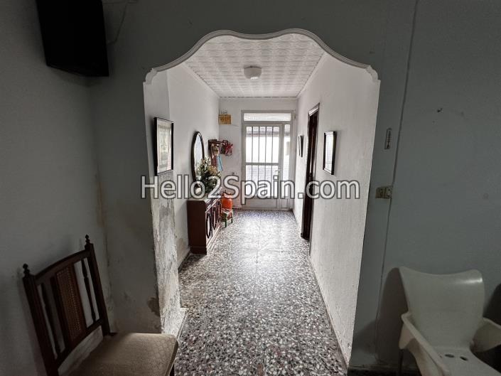 Image No.4-4 Bed Townhouse for sale