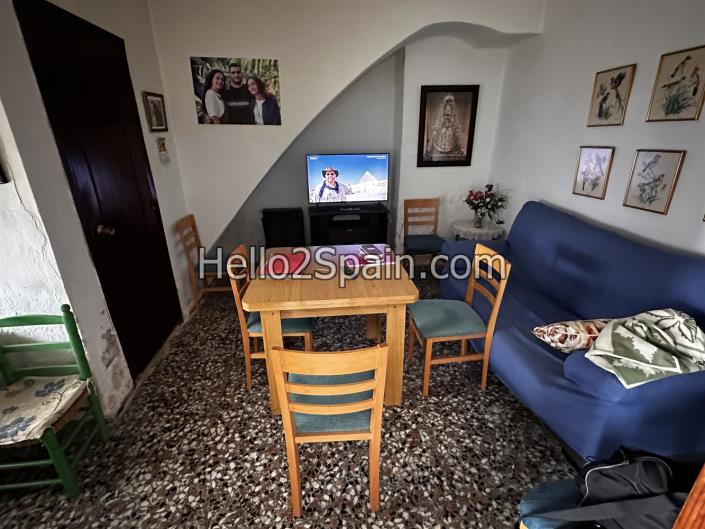 Image No.11-4 Bed Townhouse for sale