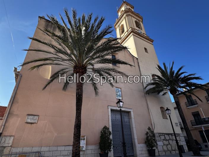 Image No.25-4 Bed Townhouse for sale