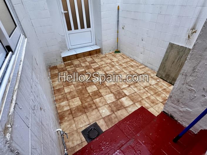 Image No.19-2 Bed Townhouse for sale