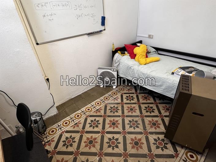 Image No.31-6 Bed Townhouse for sale