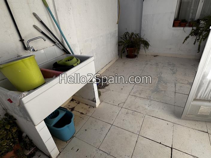 Image No.34-6 Bed Townhouse for sale