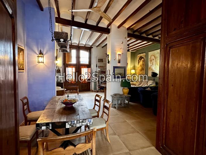 Image No.4-4 Bed Townhouse for sale