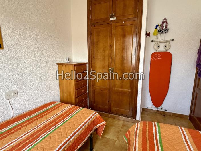 Image No.23-2 Bed Townhouse for sale