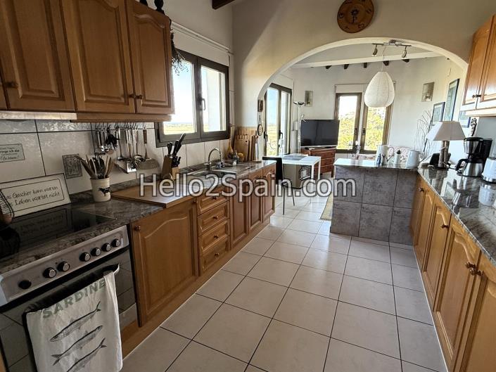 Image No.49-5 Bed Villa for sale