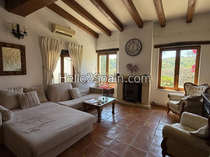 Image No.24-2 Bed Country House for sale