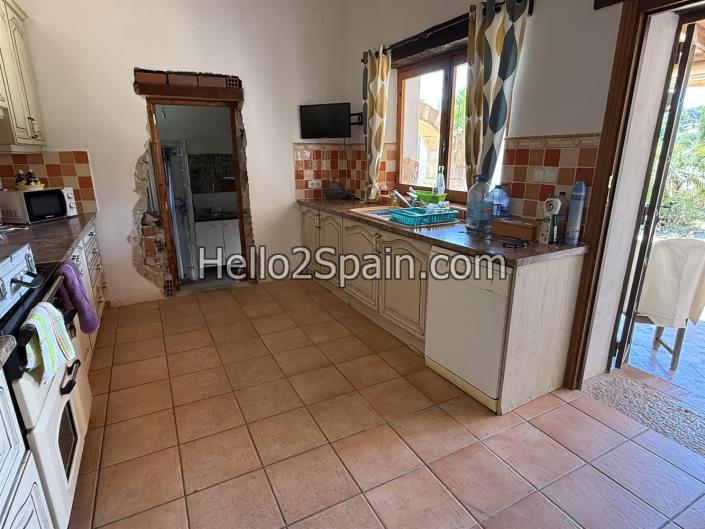 Image No.27-2 Bed Country House for sale