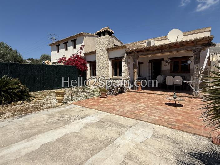 Image No.43-2 Bed Country House for sale