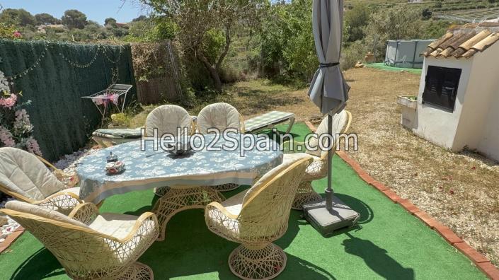 Image No.51-2 Bed Country House for sale