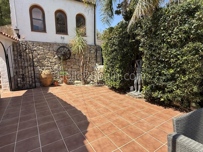 Image No.57-4 Bed Villa / Detached for sale