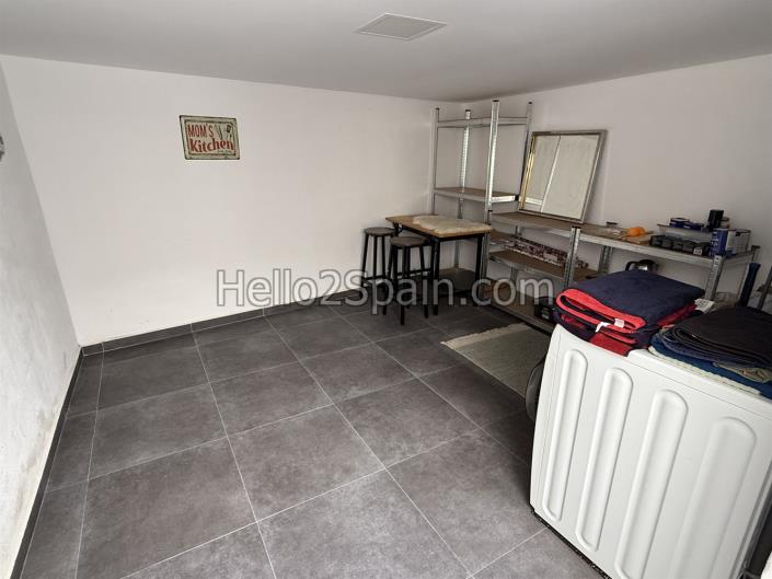 Image No.13-3 Bed Townhouse for sale