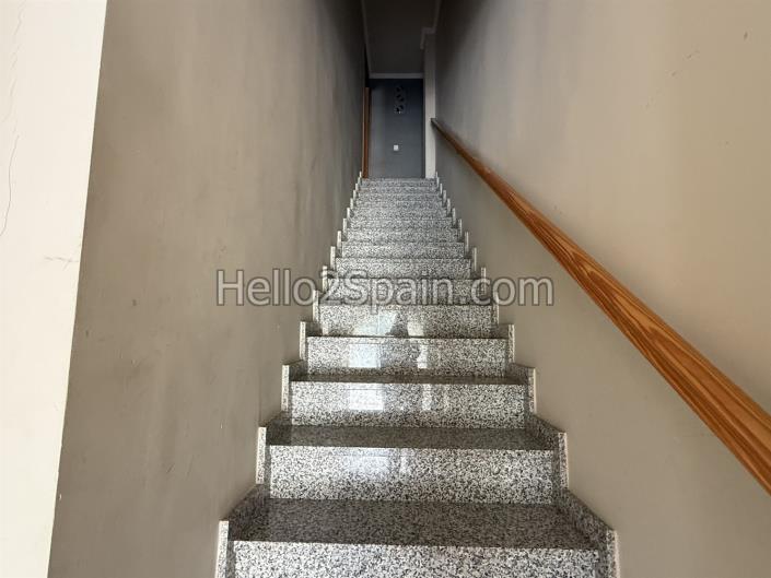 Image No.6-4 Bed Townhouse for sale