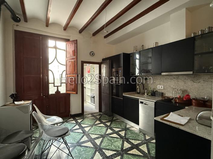 Image No.8-4 Bed Townhouse for sale