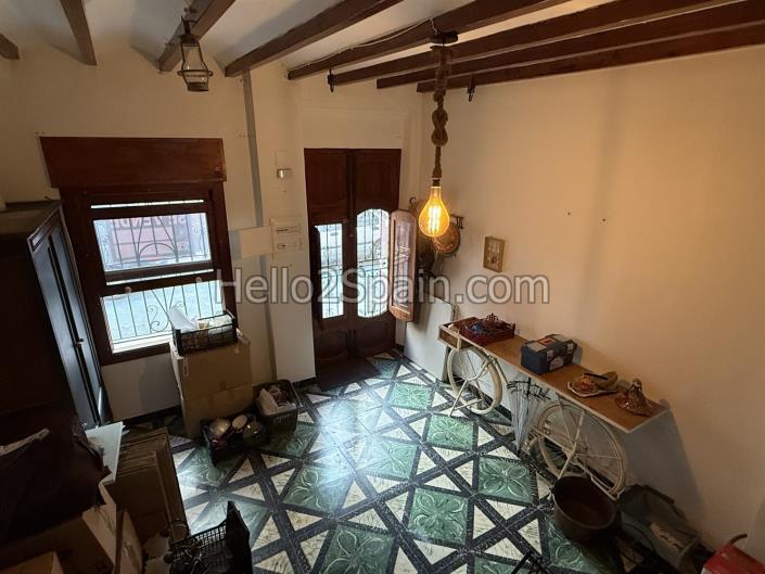 Image No.15-4 Bed Townhouse for sale