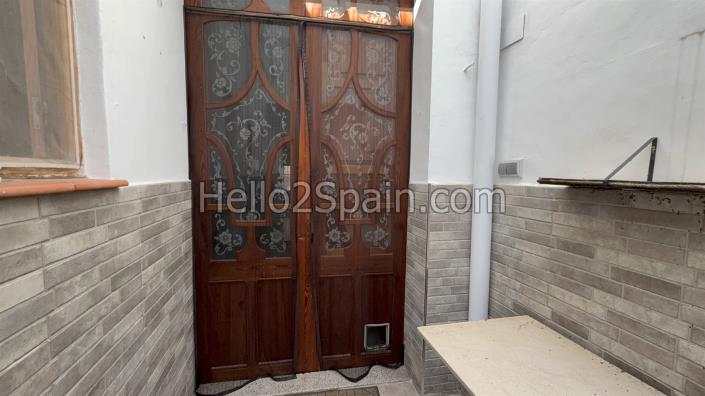 Image No.34-4 Bed Townhouse for sale