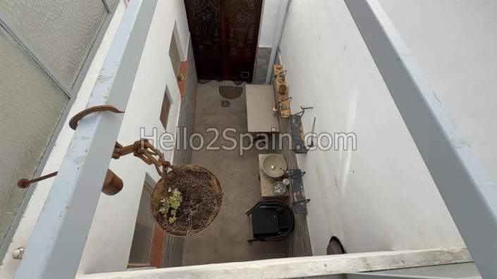 Image No.36-4 Bed Townhouse for sale