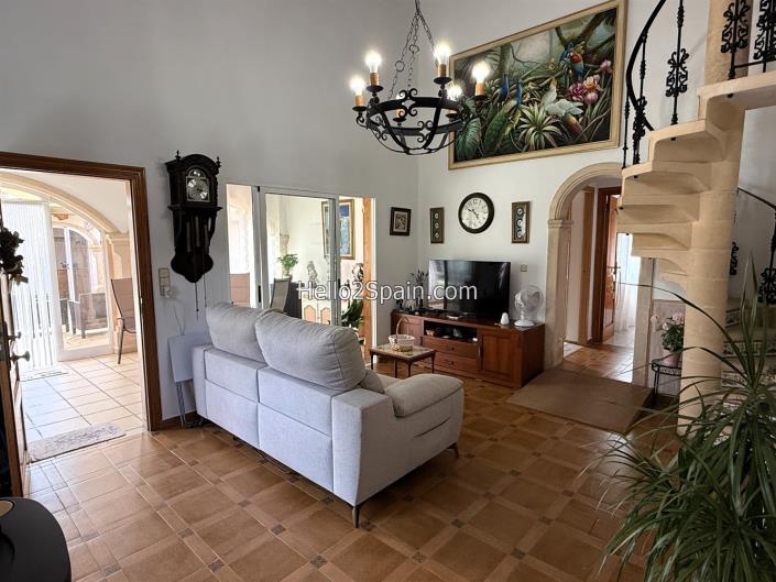 Image No.10-3 Bed Villa / Detached for sale