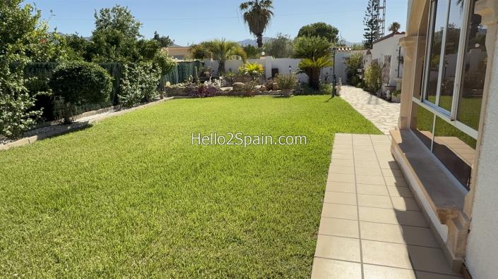 Image No.49-3 Bed Villa / Detached for sale