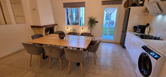 Image No.3-4 Bed Townhouse for sale