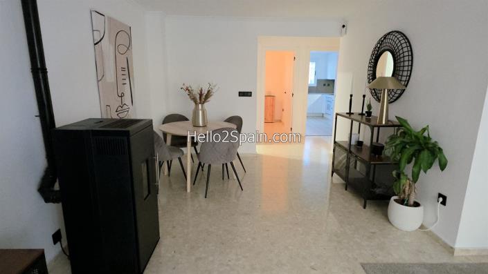 Image No.11-4 Bed Townhouse for sale