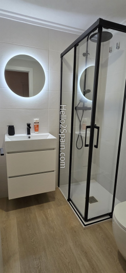 Image No.22-4 Bed Townhouse for sale