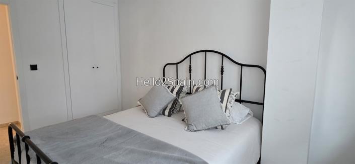 Image No.32-4 Bed Townhouse for sale