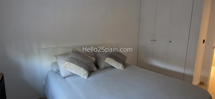 Image No.33-4 Bed Townhouse for sale