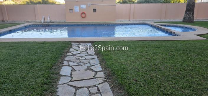 Image No.36-4 Bed Townhouse for sale