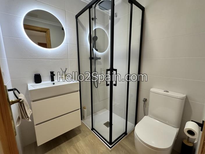 Image No.37-4 Bed Townhouse for sale