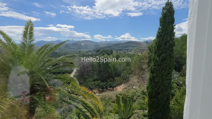 Image No.40-4 Bed Country House for sale