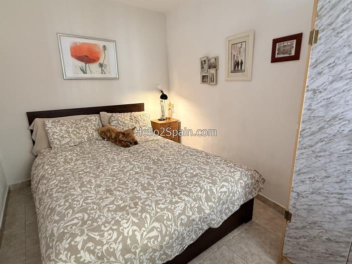 Image No.11-4 Bed Townhouse for sale