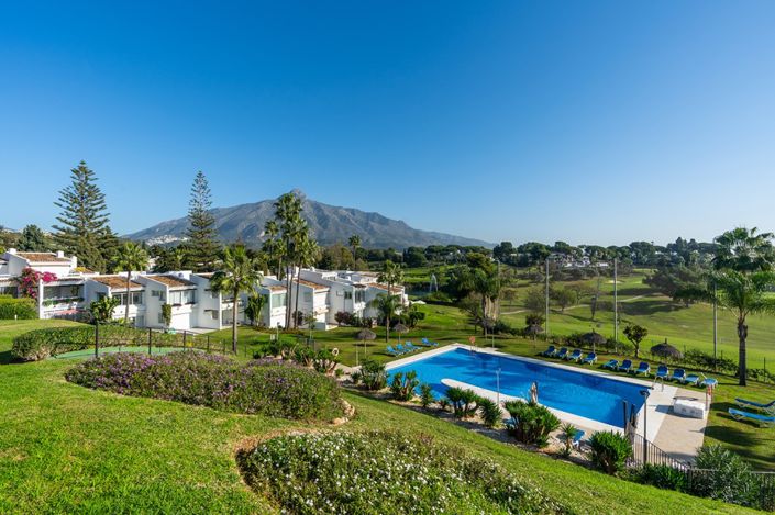 Image No.1-3 Bed Property for sale