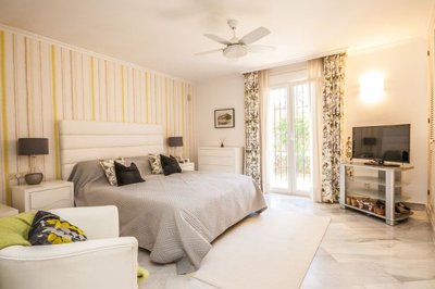 bedroom (2)