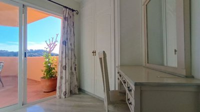 bedroom (1)