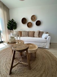 living (2)