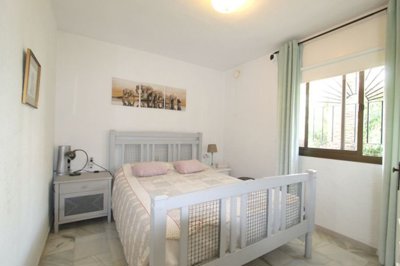 bedroom (4)