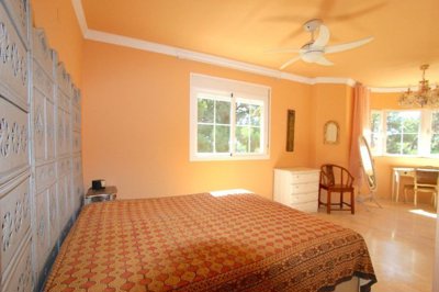 bedroom (2)
