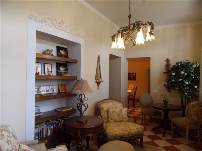 Image No.9-3 Bed Property for sale