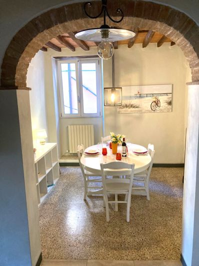 Image No.5-2 Bed Property for sale