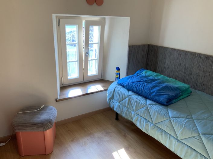 Image No.3-3 Bed Property for sale