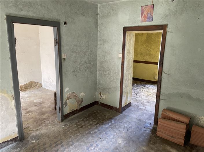 Image No.16-4 Bed House for sale