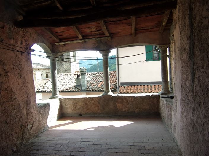 Image No.5-4 Bed House for sale