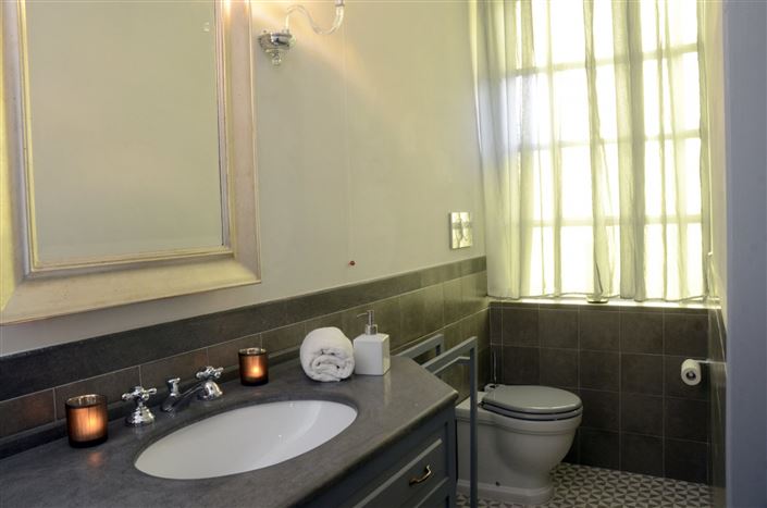 Image No.15-6 Bed Villa for sale