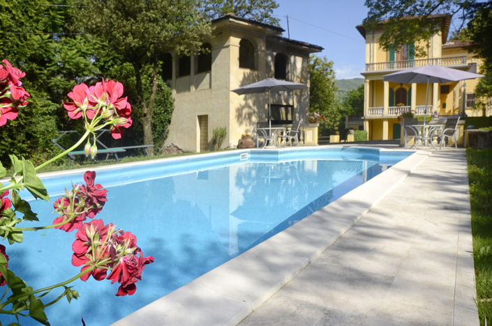 Image No.3-6 Bed Villa for sale
