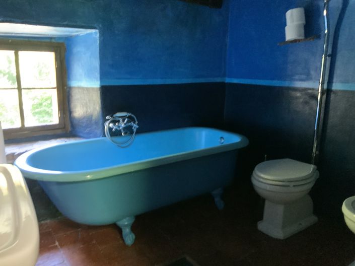 Image No.22-5 Bed Property for sale