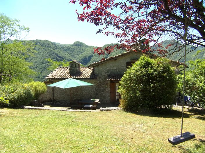 Image No.26-6 Bed Property for sale