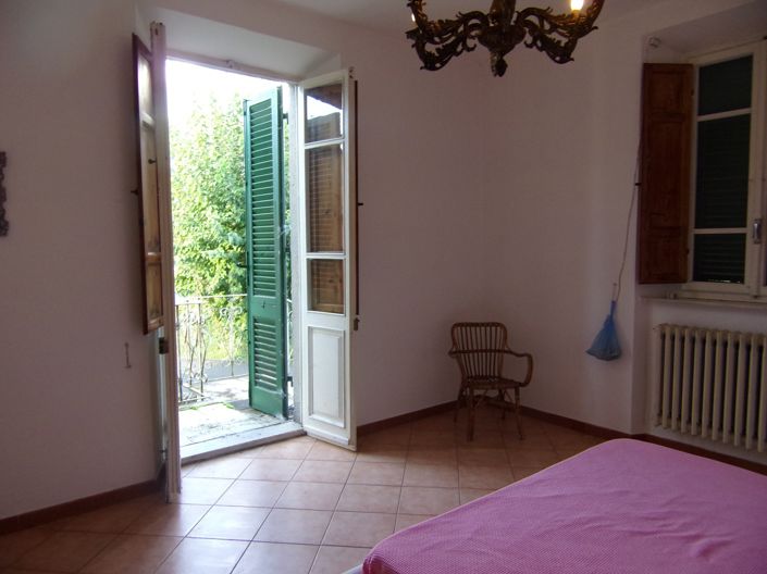 Image No.7-8 Bed Villa for sale