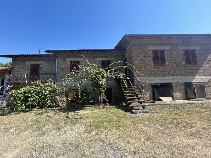 Image No.26-3 Bed Property for sale